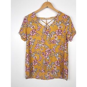 Mustard yellow floral crisscross blouse ✨